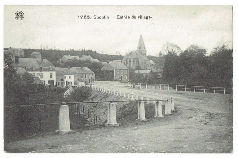 Entrée du village