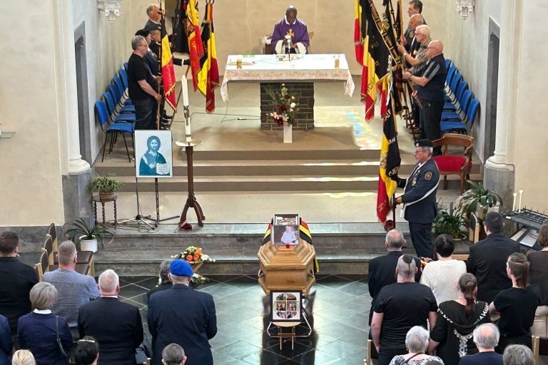 Hommage à Achille Brondelet, dernier Volontaire de Guerre de la commune d'Yvoir