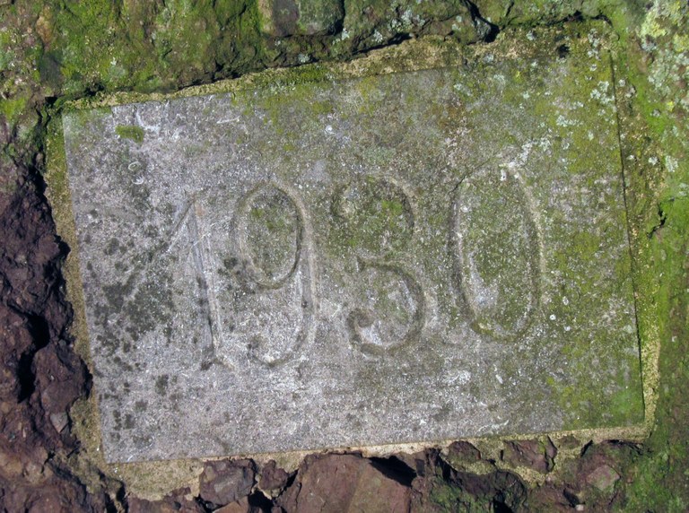 Plaque commémorative : 1930