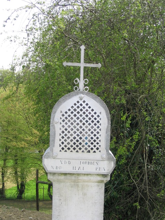 Borne potale Chapelle N-D de Lourdes